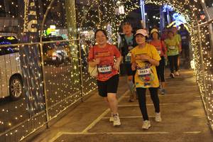 BIB: 4415, 3485
                            <button type="button" onclick="openModal(26274558)" class="btn btn-primary btn-sm float-right btn-popup" data-toggle="modal" data-target=".modal-high-quality">
                        <i class="fas fa-shopping-cart"></i> Add to Cart
                    </button>
                                            <button type="button" onclick="isThisMe(26274558, true)" class="btn btn-success btn-sm float-right btn-popup btn-isme hidden" data-toggle="tooltip" data-placement="bottom" title="นี่คือรูปของคุณใช่ไหม คลิกที่นี่เพื่อเอาเข้าอัลบั้ม">
                        <i class="fas fa-plus"></i> Add to album
                    </button>
                    <button type="button" onclick="isThisMe(26274558, false)" class="btn btn-warning btn-sm float-right btn-popup btn-isnotme hidden">
                        <i class="fas fa-ban"></i> Remove from album
                    </button>